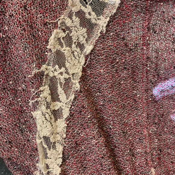 Anthropologie Distressed Long Sleeved Top; Pink, White Lace - Picture 4 of 5